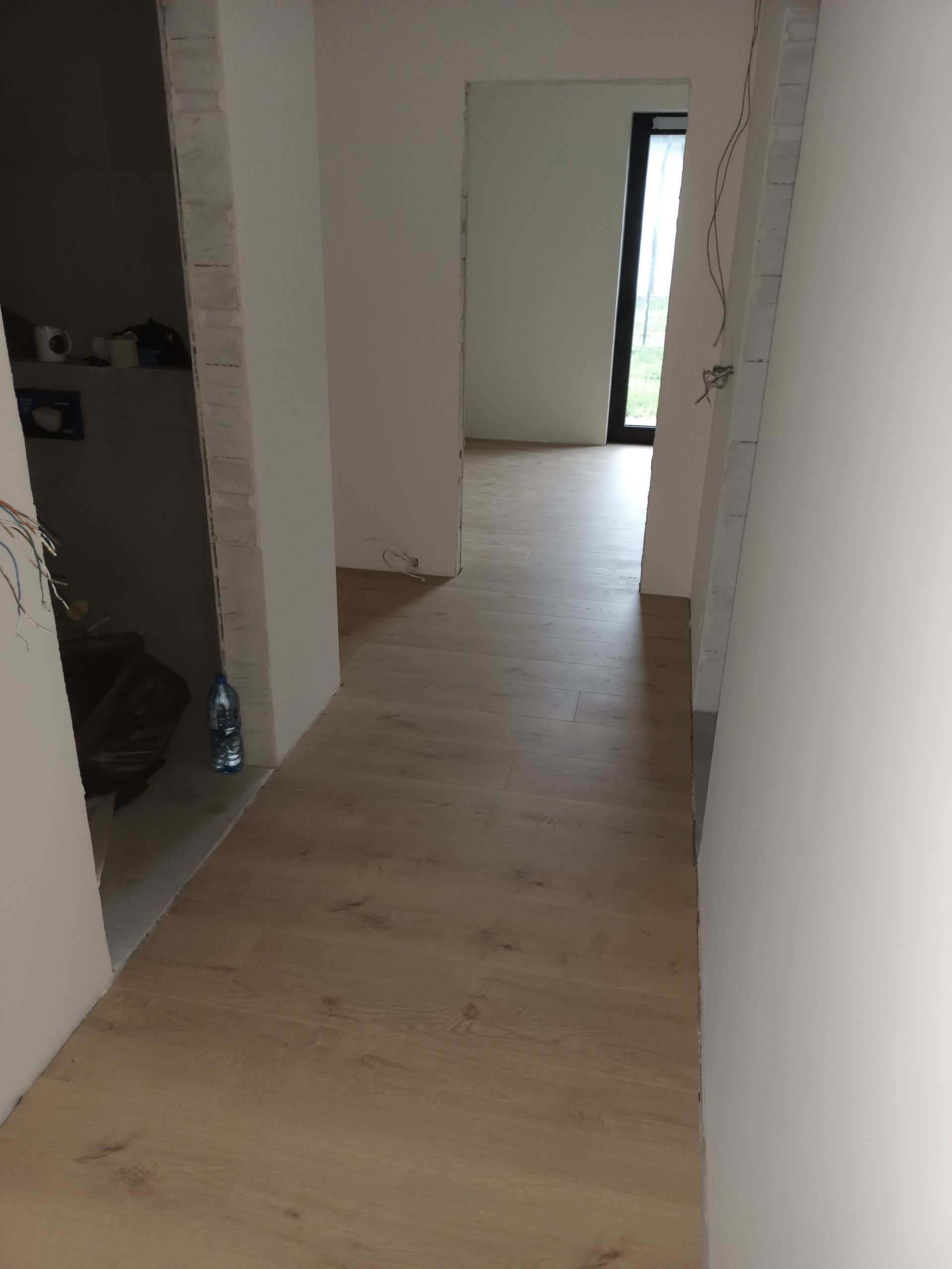 filter: 0; jpegRotation: 90; fileterIntensity: 0.000000; filterMask: 0; module:1facing:0; 
hw-remosaic: 0; 
touch: (0.64444447, 0.64444447); 
modeInfo: ; 
sceneMode: Night; 
cct_value: 0; 
AI_Scene: (-1, -1); 
aec_lux: 18.0; 
hist255: 0.0; 
hist252~255: 0.0; 
hist0~15: 0.0;